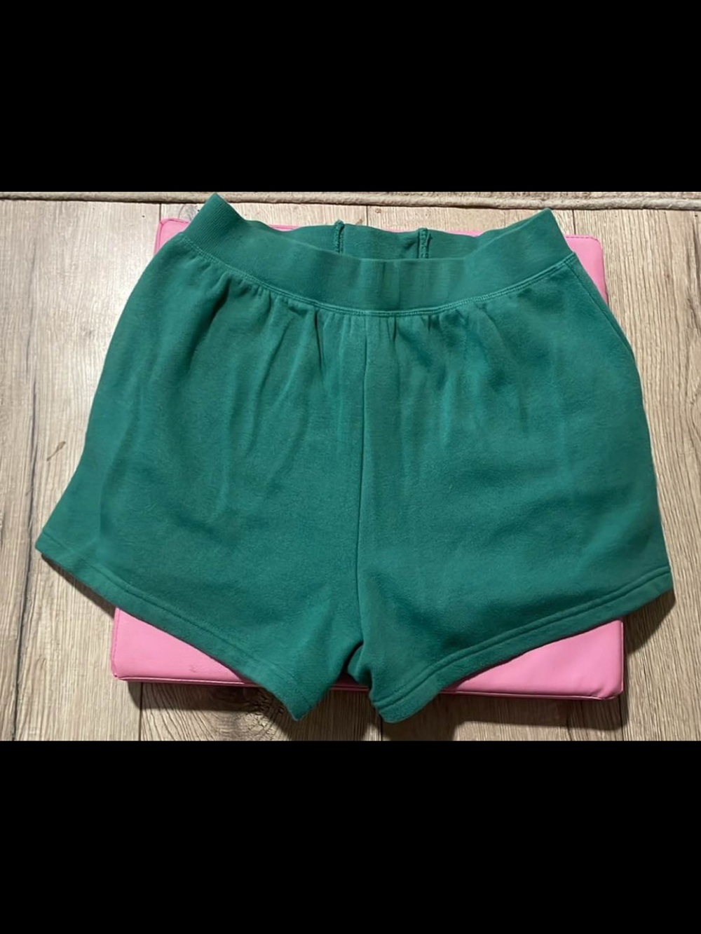 Victoria's Secret Green Lace-Up Athletic Shorts - Picture 4 of 4
